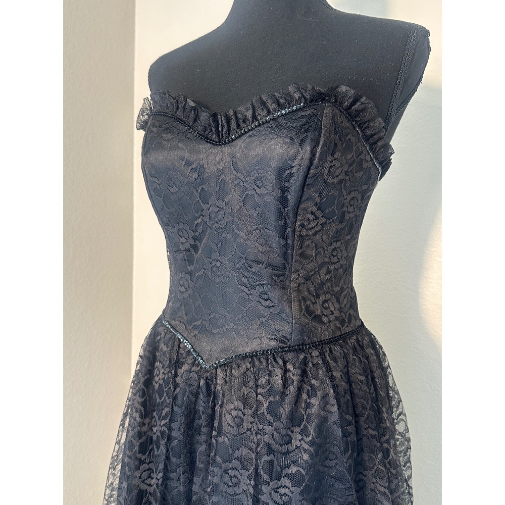 Gunne‎ Sax Y2K VTG Black Lace Gothic Corset Style Strapless Formal Dress Size 9 - Picture 5 of 16